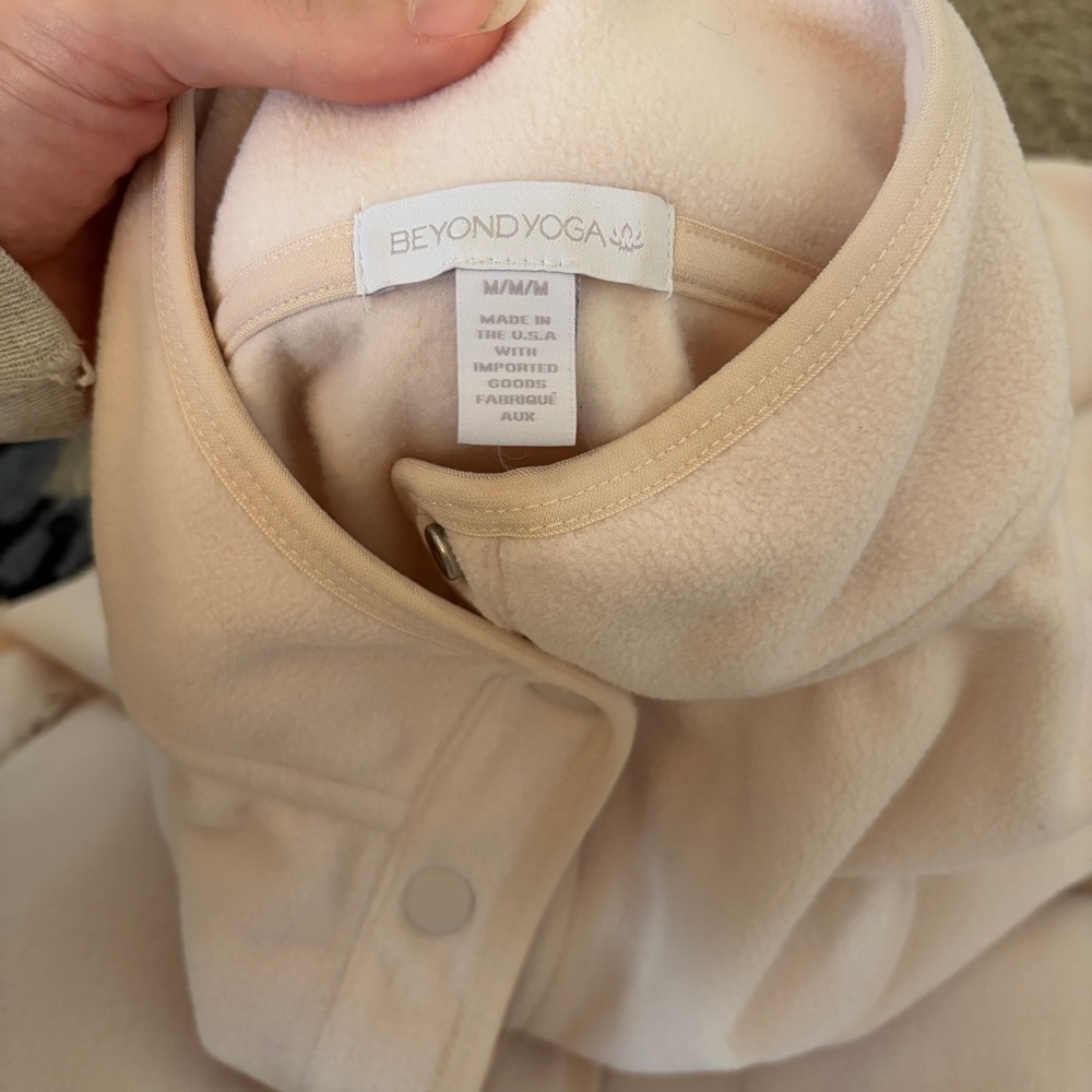 Beyond Yoga Tranquility Jacket M - Picture 4 of 5